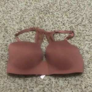Victoria’s Secret Bra No wire 36DD Tan EUC lace